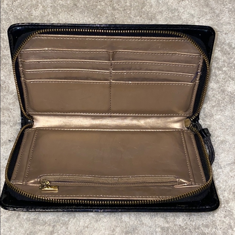 Wallet - Picture 4 of 4